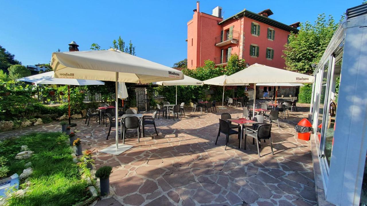 Hostal Ansonea ベラ  エクステリア 写真