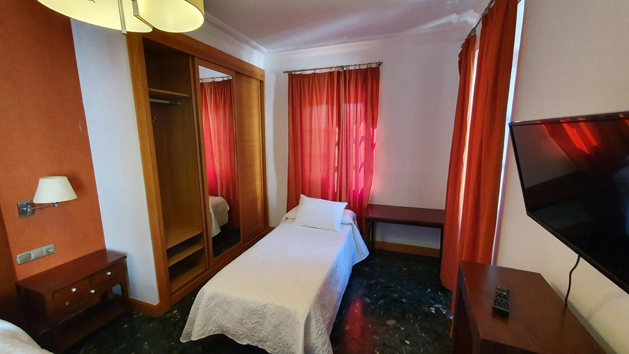 Hostal Ansonea ベラ  部屋 写真