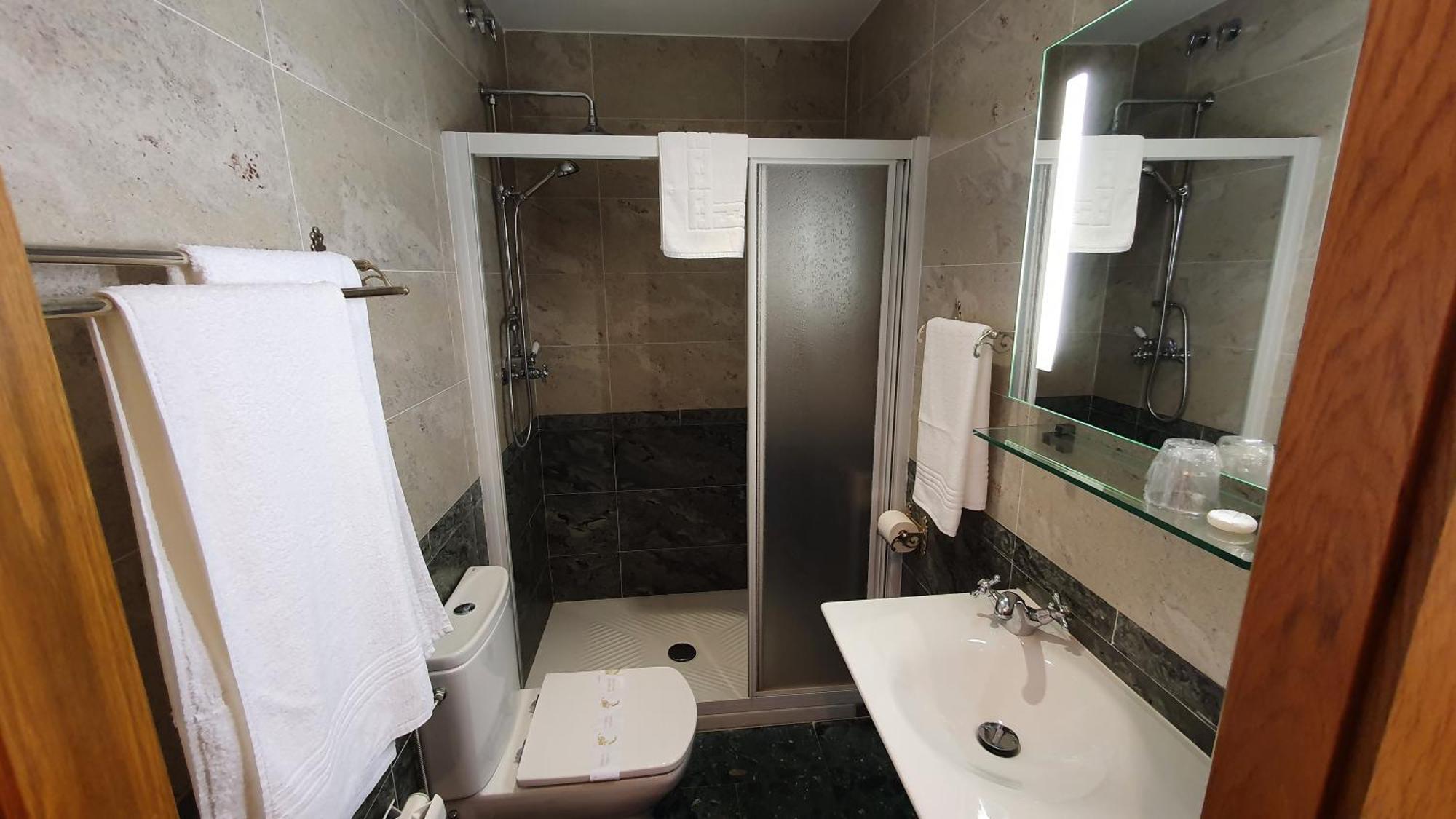 Hostal Ansonea ベラ  部屋 写真