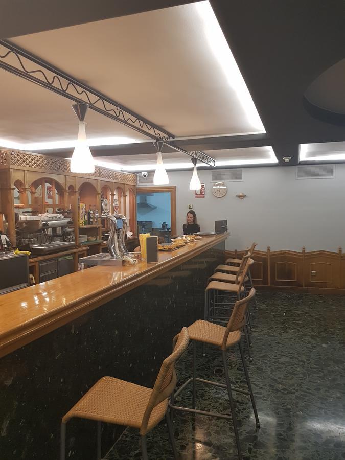Hostal Ansonea ベラ  エクステリア 写真