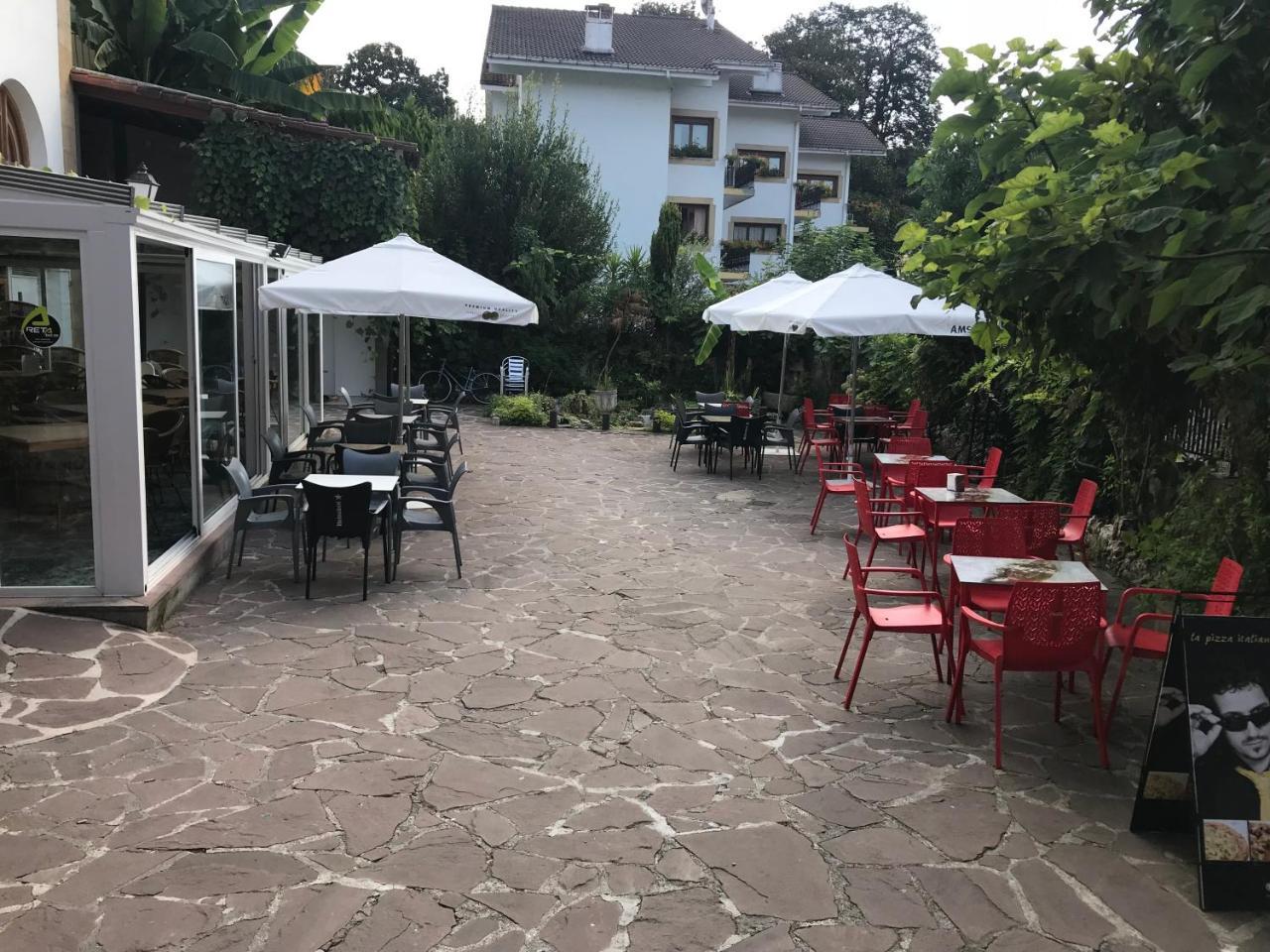 Hostal Ansonea ベラ  エクステリア 写真