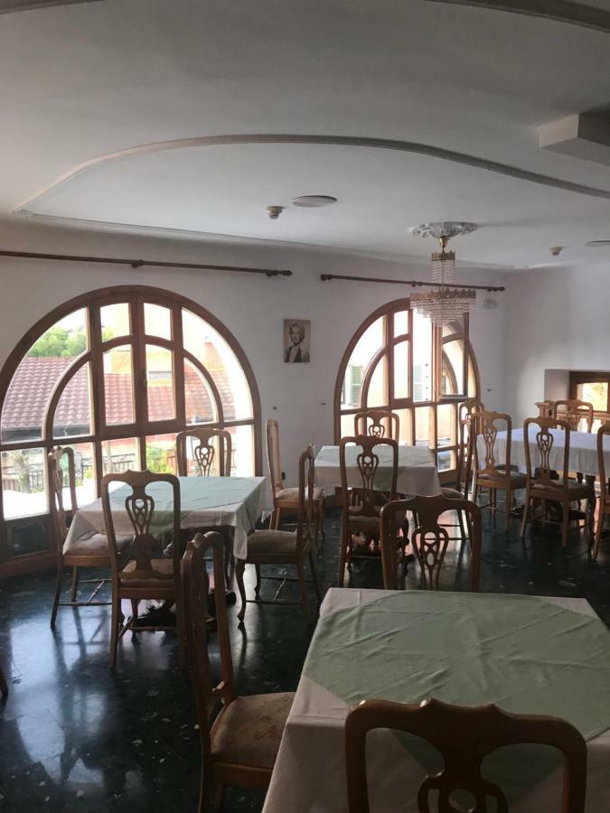 Hostal Ansonea ベラ  エクステリア 写真